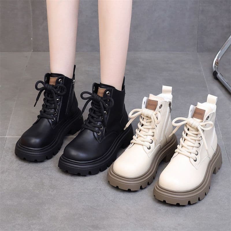 2025 Fashionable and Versatile New Internet Celebrity Motorcycle Boots Popular Boots Fashionable and Versatile Thick-Soled British Velvet Short Boots
