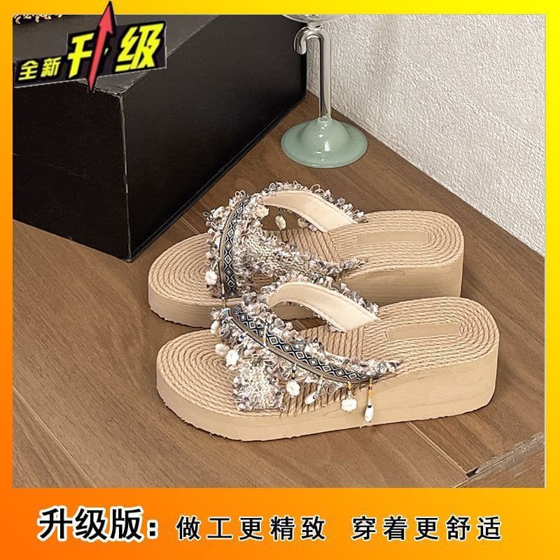 Compact Lightweight Anti-Slip Wedge Flip Flops for Women Beach Sandals 2025 Summer Thick Sole Slippers Outdoor Wear