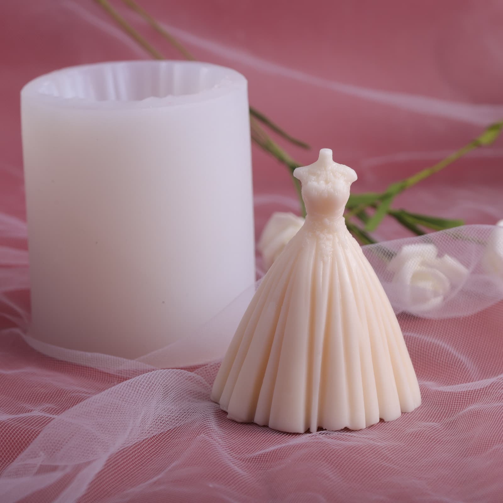 Ins Style 3D Wedding Dress Candle Silicone Mold Scented Gypsum Decoration Wedding Gift DIY Cake Mold