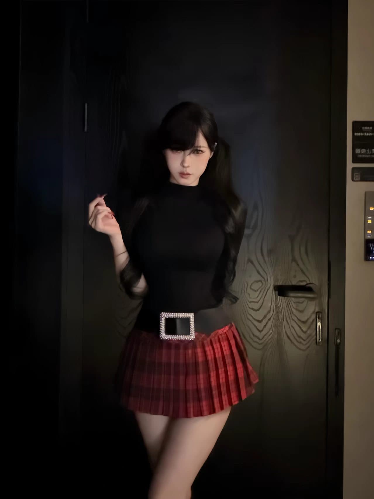 Women's Suit 2026 Spring New Style Pure Desire Style Hot Girl Black Mid-Sleeve T-Shirt Top Plaid Jk Short Skirt Two-Piece Set