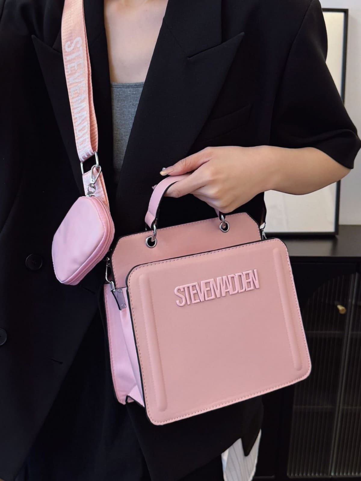 2026 New Style Women's Cross-Border Trendy Handbags, Large Capacity, Popular Letter Shoulder Bags, Solid Color Crossbody Bags