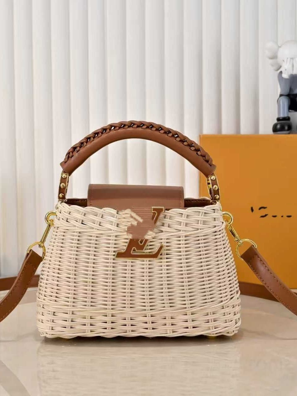 High-quality handmade woven bag for export, new style, elegant women's bag, casual and versatile handbag, letter shoulder bag, underarm bag.