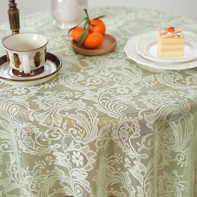 Cross-border best-selling French-style light luxury dining table and coffee table cover with lace hollow-out tablecloth, rectangular decorative round table wholesale
