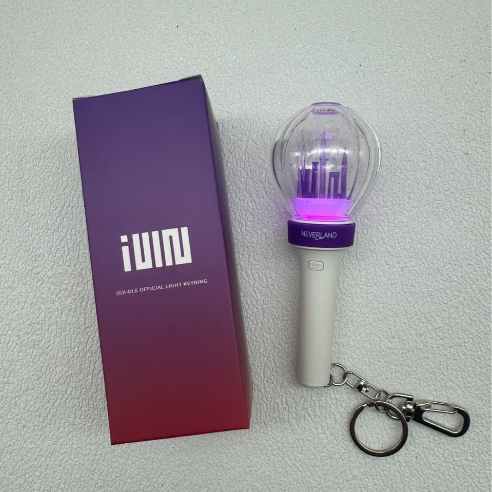 gidle Light Stick Castle Light Keychain Fan Support Keychain Light
