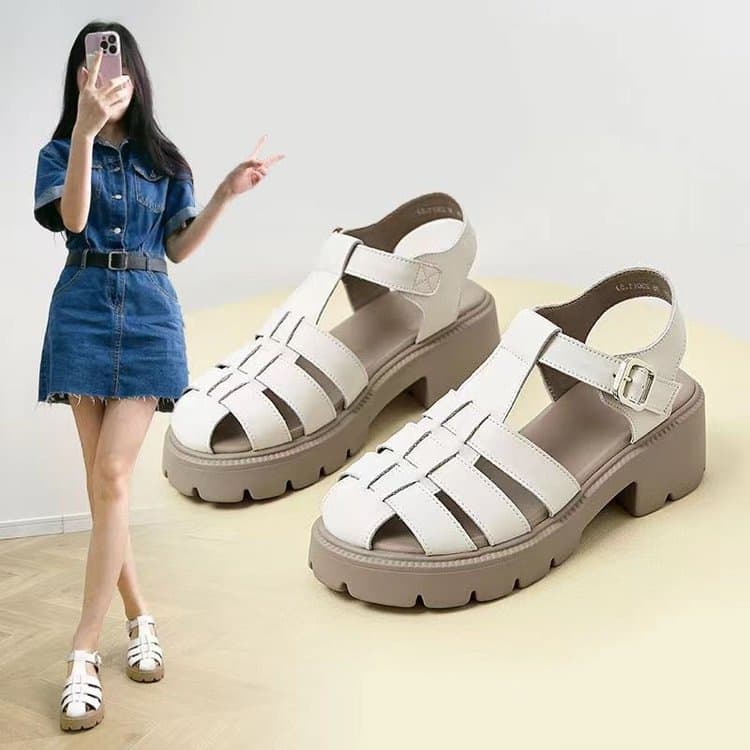 Soft Leather Soft-Soled Roman Shoes for Women, 2026 Summer New Style, Versatile and Stylish Women's Shoes, Korean Style Closed-Toe Sandals, Thick-Soled Pig Cage Shoes