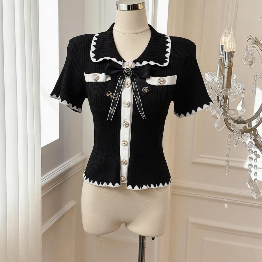 Actual price protected. Polo collar bow knit top, summer style, sweet and youthful, flared hem, slimming fit.