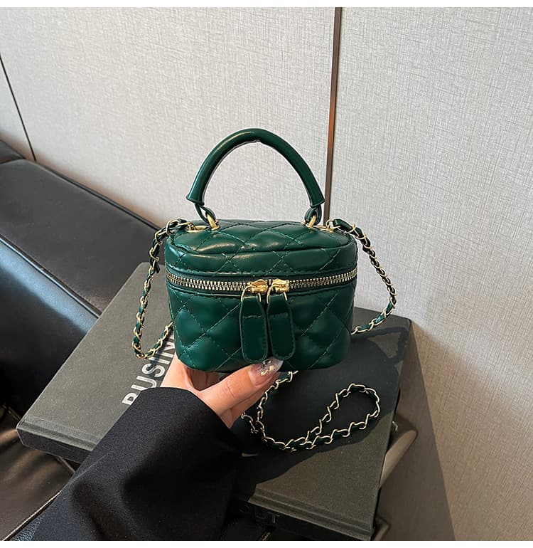 Diamond Embroidery Small Bag 2025 New Spring and Summer Chain Crossbody Bag Fashion Candy Color Portable Bucket Bag