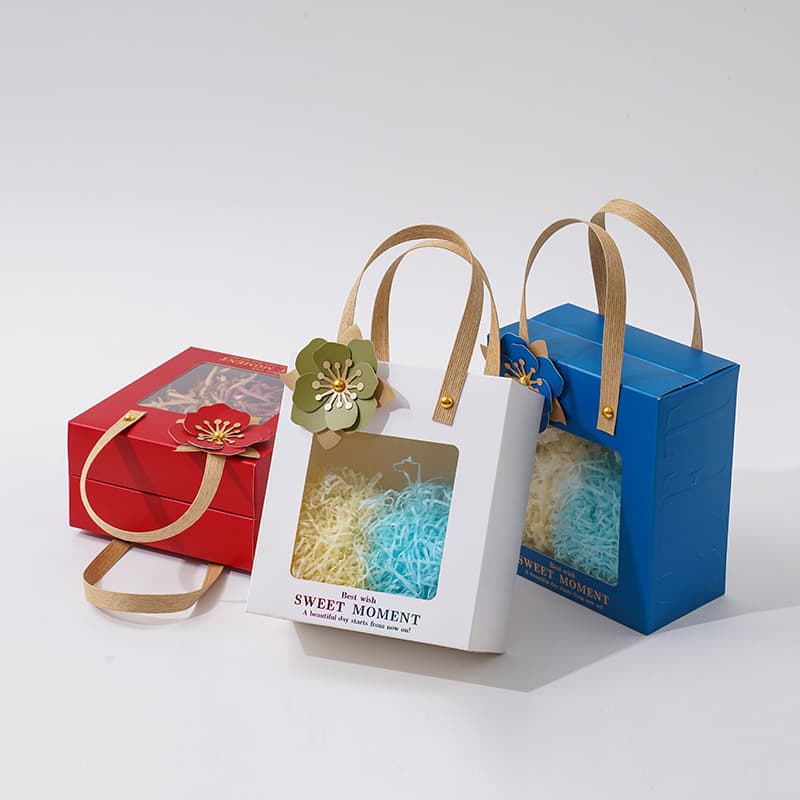 Light Luxury Creative Window Opening s Portable Sugar Box Wedding Accompanying Gift Box Holiday Company Party Gift Box