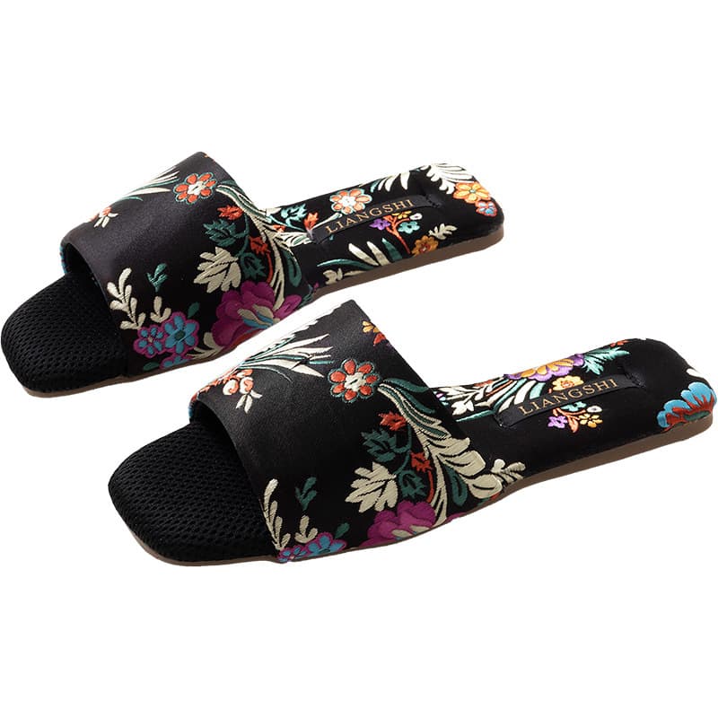 New Chinese Style Premium Open-Toe Slippers for Women, Spring Summer Anti-Slip Silk Embroidery