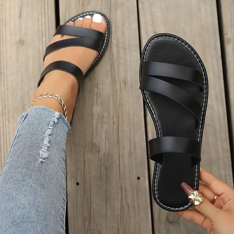 2026 Fashionable Versatile Plus-Size Women's Shoes Summer New Round-Toe Stylish Comfortable Flat Sandals for Women