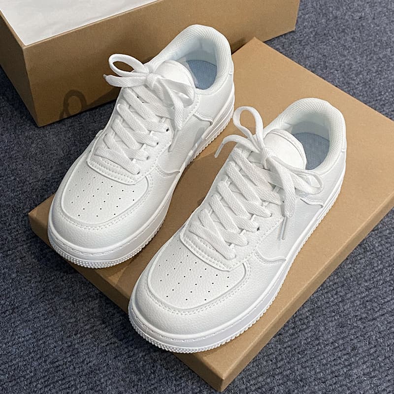 White Sneakers Women 2024 Spring Autumn New Korean Style Platform Shoes Women Thick Sole Lightweight Student Casual Sports Board Shoes