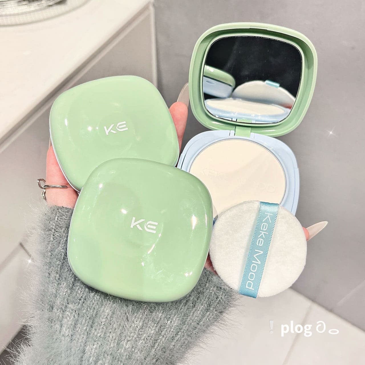 Keke Mood Light Sheer Silk Powder Foundation Concealer Setting Matte Loose Powder Fine Long Lasting