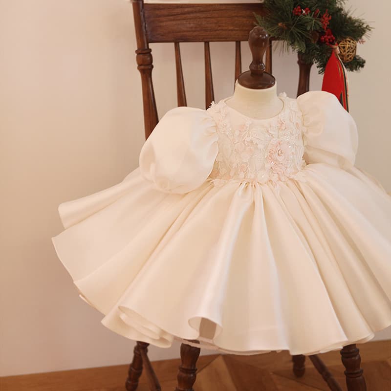 2026 New Arrival Children's Dress - White Round Neck Sweet Girl Princess Dress - Dropshipping Available