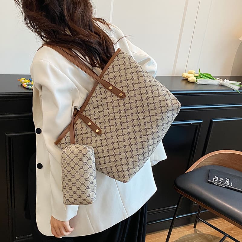 Commuter Large Capacity Mother-Child Bag 2025 New Korean Style Shoulder Bag Plaid Print Tote Bag Premium Handbag