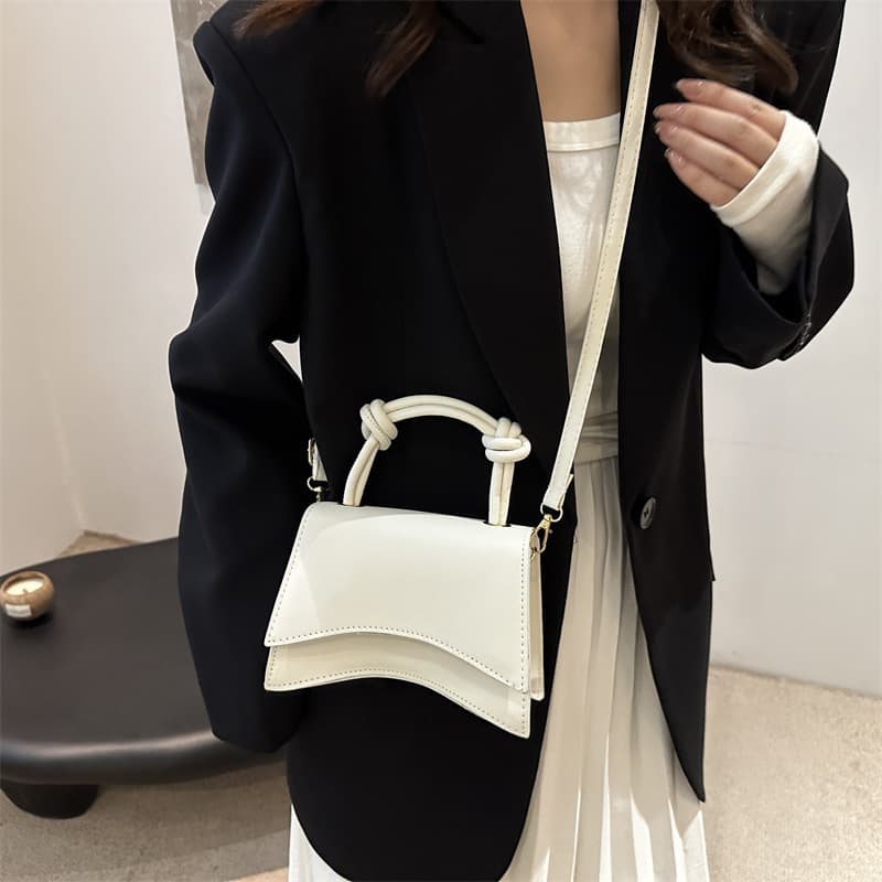 Stylish Simple Elegant 2024 New Vintage Korean Casual Shoulder Crossbody Handbag Small Square Bag