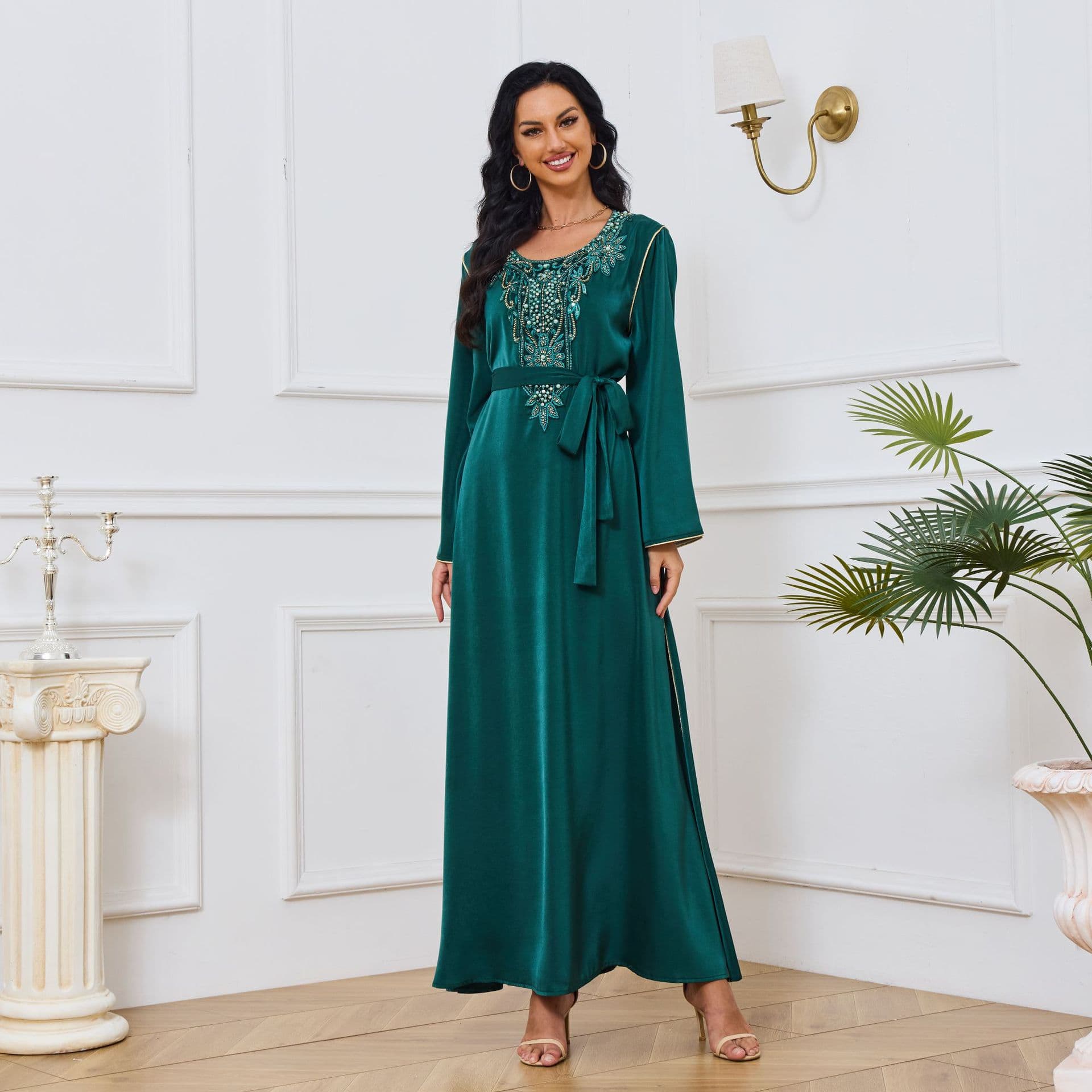 MT027 European and American Women's Robe Beaded New Pattern High-End Long Dress
