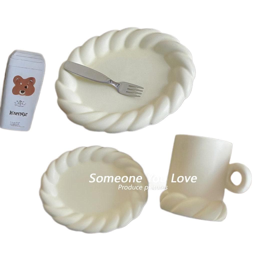 Cream color is very good-looking twist personality ceramic plate cake dessert afternoon tea snack plate snacks sushi plate