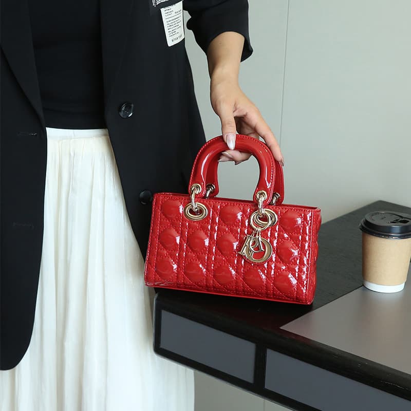 Patent Leather Horizontal Lady Bag 2026 New Fashion Shoulder Crossbody Chain Bag, Premium Handbag