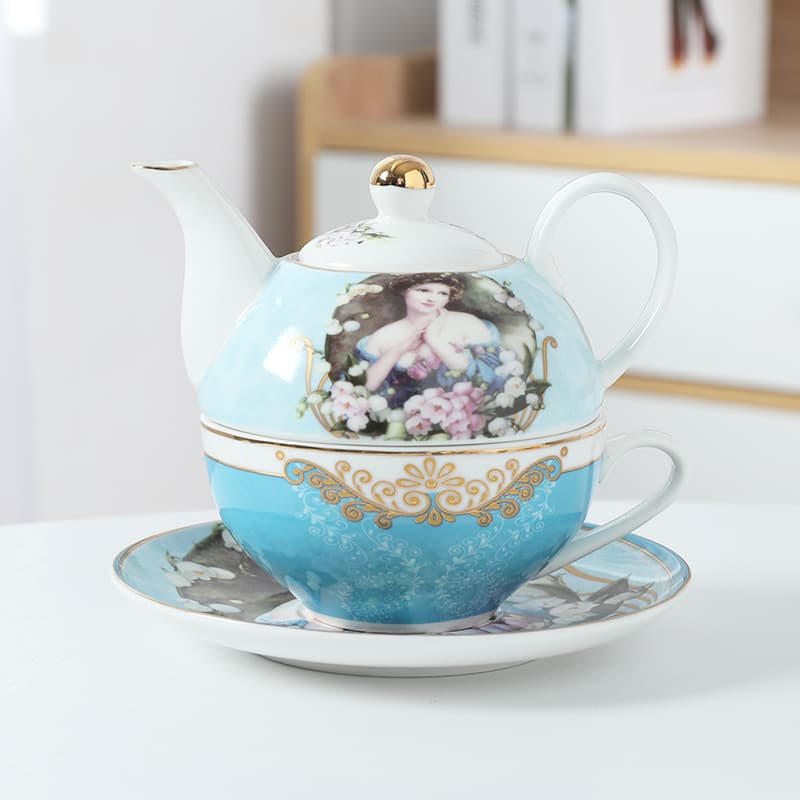 European Style Ceramic Tea Set with Lettering Teapot and Coffee Cups