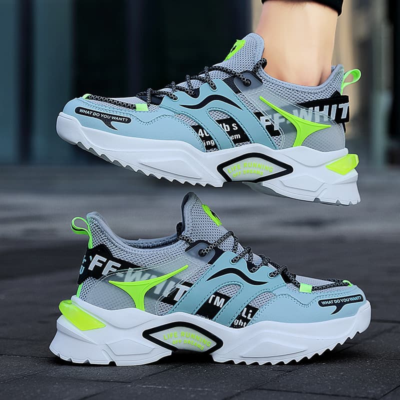 2026 New Fall Men's Breathable Mesh Running Shoes Casual Travel Retro Sneakers