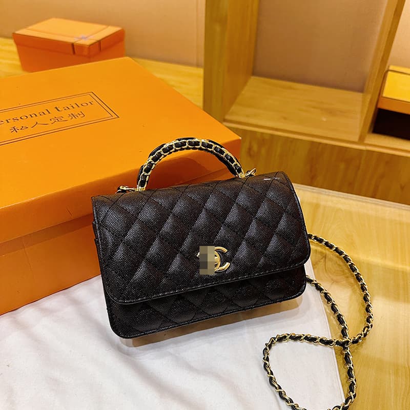 Chanel Style Diamond Quilted Chain Versatile Handbag High-End New Fashion Light Luxury Single Shoulder Crossbody