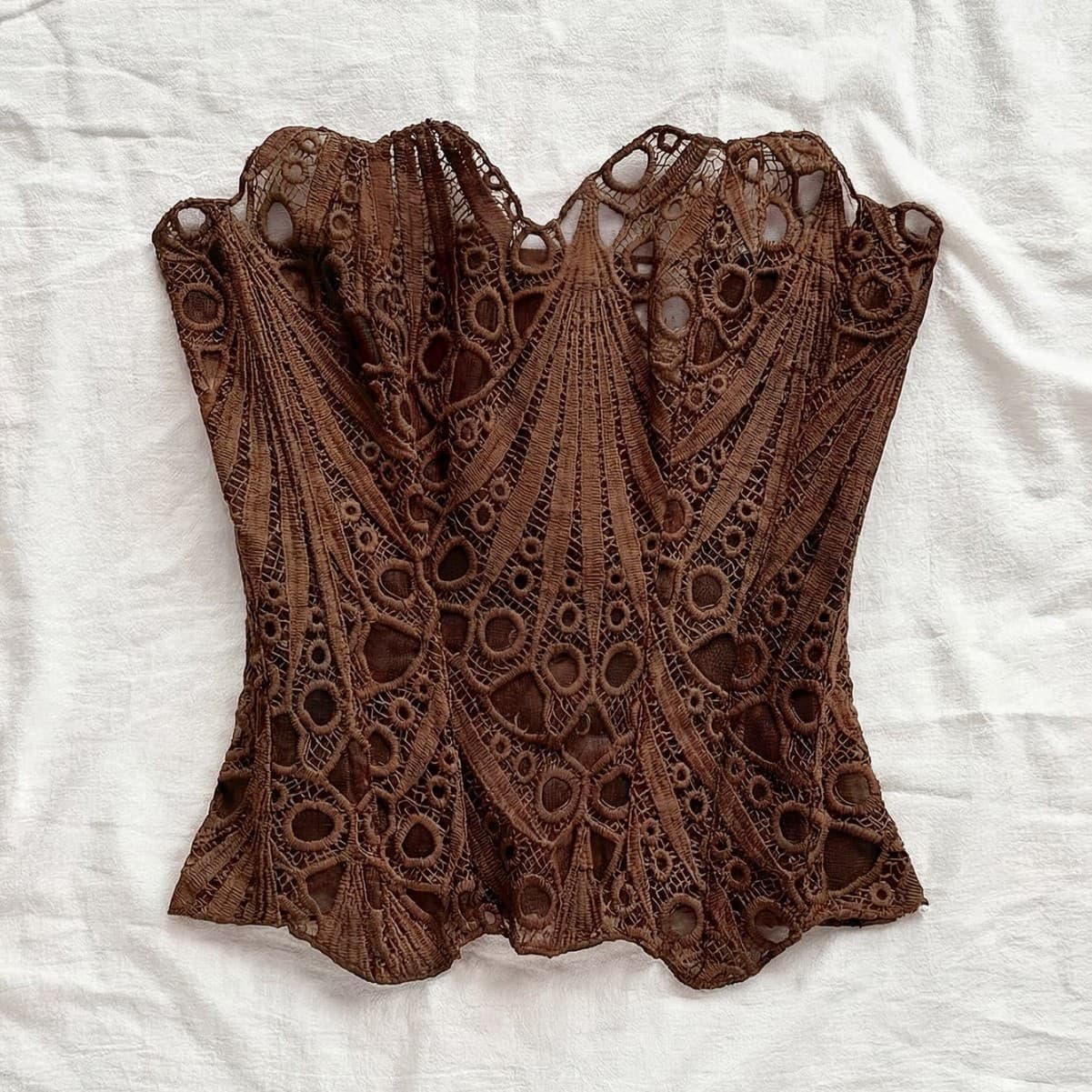 Cross-border e-commerce platform, AliExpress, women's fishbone corset top, sexy textured transparent floral lace outer layer.