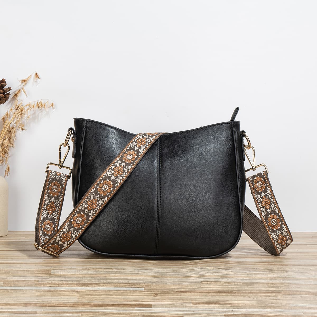 2025 New Style Women's Crossbody Bag with PU Leather - Simple and Stylish Crossbody/Shoulder Bag