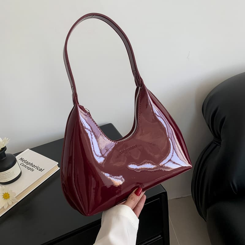 Vintage Wine Red Patent Leather Underarm Bag Crescent Bag French Moon Bag Simple Fashion Women's Bag Patent Leather Shoulder Bag
