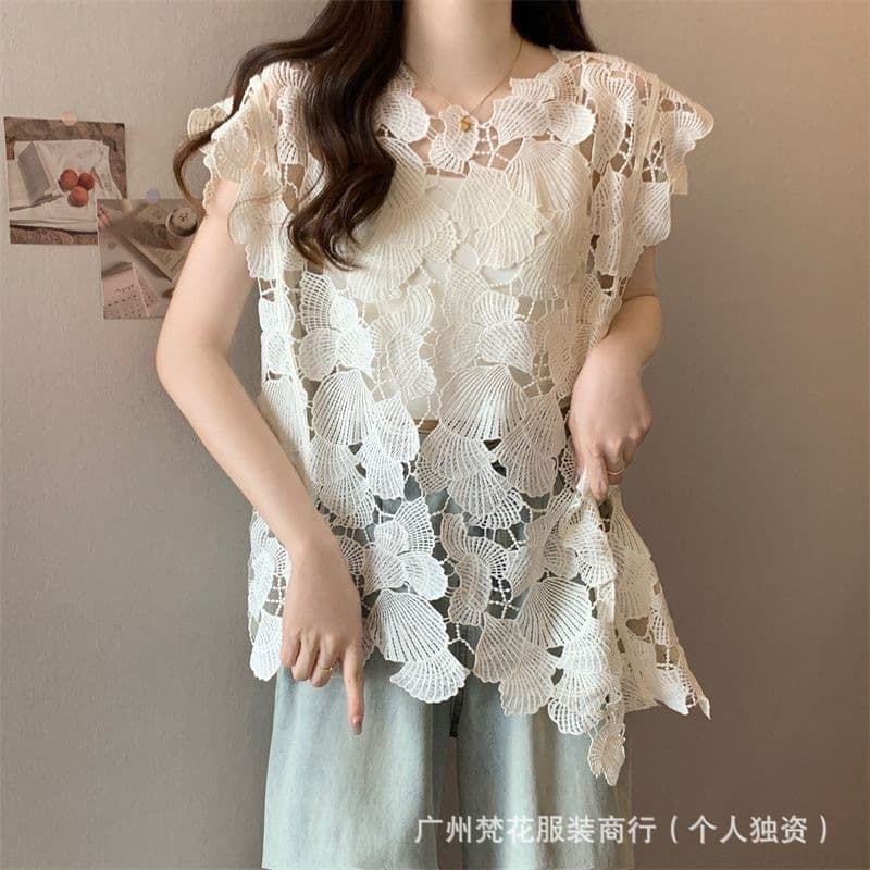 Plus-size polka dot cutout niche design tassel vest T-shirt round neck pullover cover-up sleeveless top women's