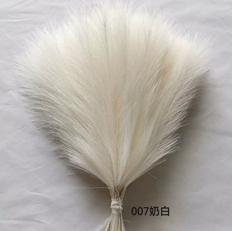 Cross-border artificial pampas grass wedding props handmade gardening simulation decorations artificial feathers reeds wholesale