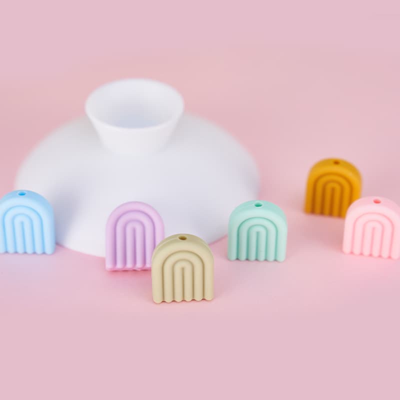 Cross-border new DIY accessories baby gum silicone solid color arch rainbow gum pacifier chain beads silicone beads