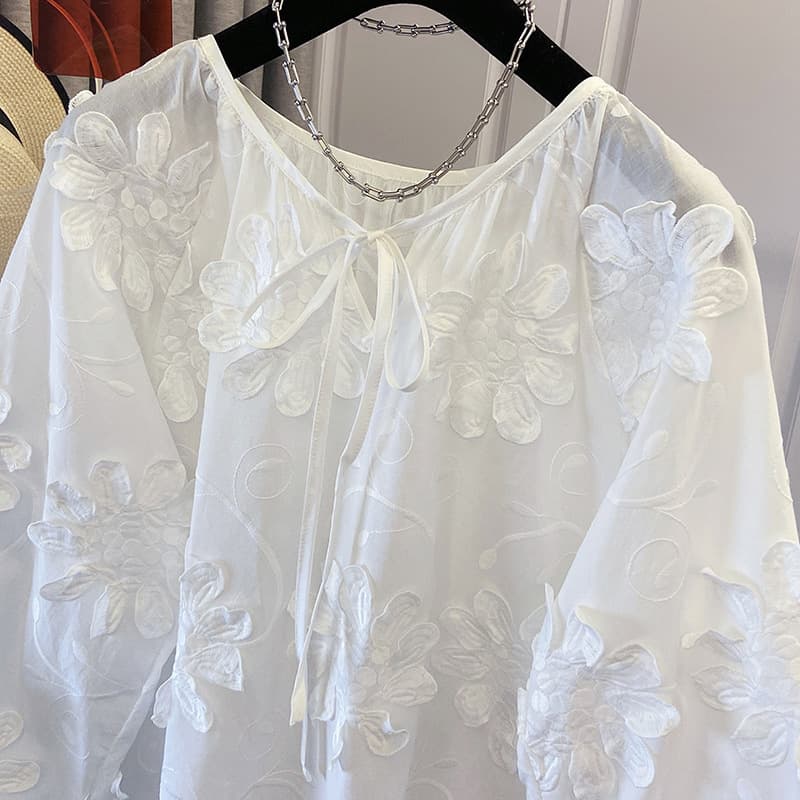 Early Spring New Design 3D Flower Long Sleeve Blouse Plus Size Loose Top