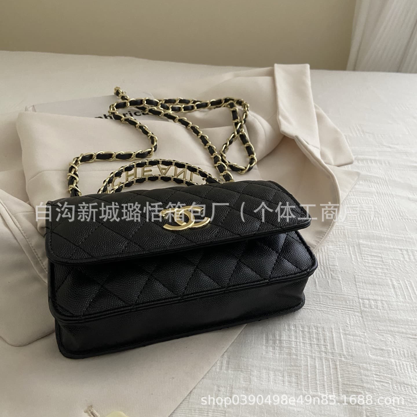 2025 New Quilted Chain Bag Shoulder Crossbody Tote Bag for Women