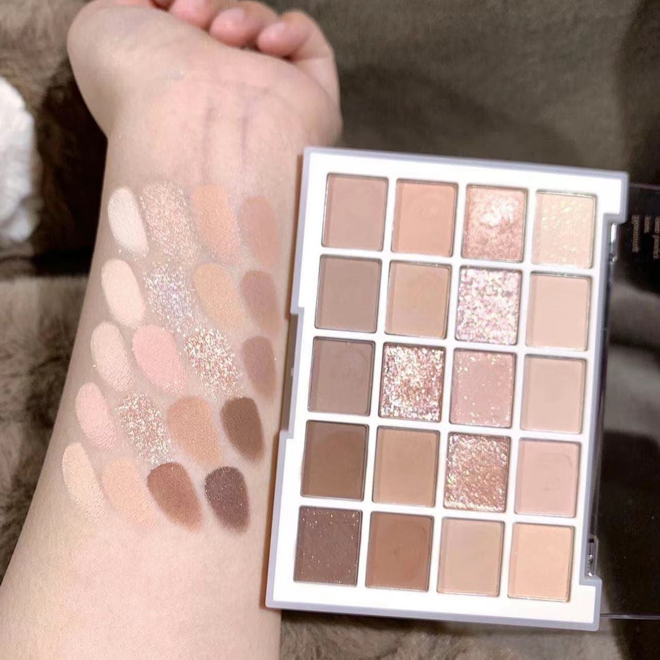 K'APEINE 20-Color Eyeshadow Palette Korean Makeup Spring New Natural Look Cool Warm Oat Rose Palette