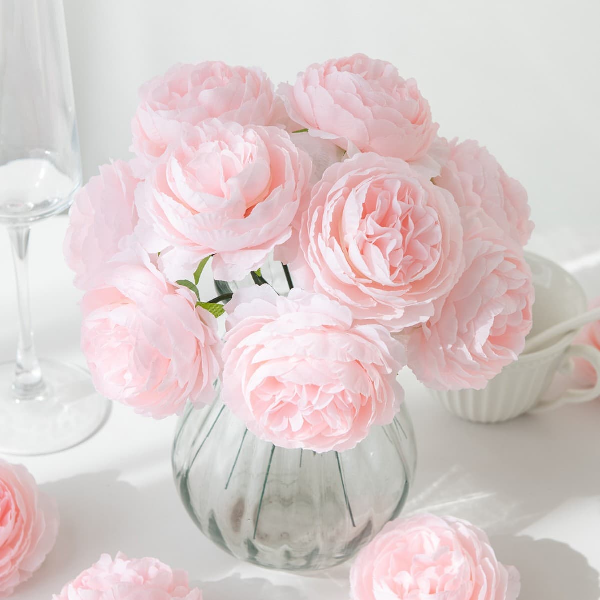 Wholesale of cross-border artificial peony flower heads (7cm diameter) and core-filled peony flowers for weddings, floral arrangements, and clothing.