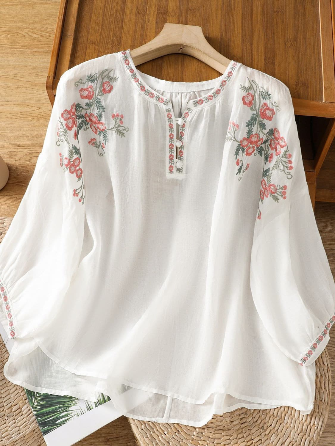 New Chinese Style Cotton Linen Heavy Embroidery Short Sleeve Top Summer Casual T-Shirt