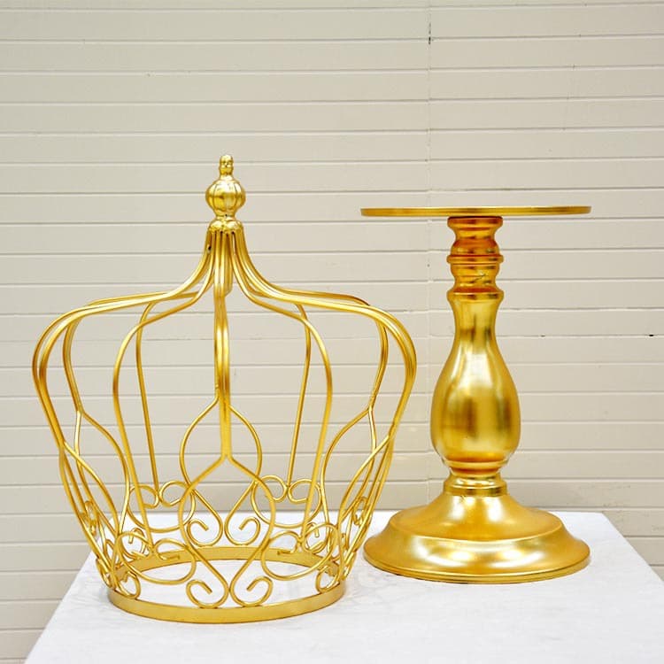 European-style Gold Birdcage Ornament Metal Candle Holder Wedding Prop Lighting Furniture Showroom Decoration Hollow Iron Art