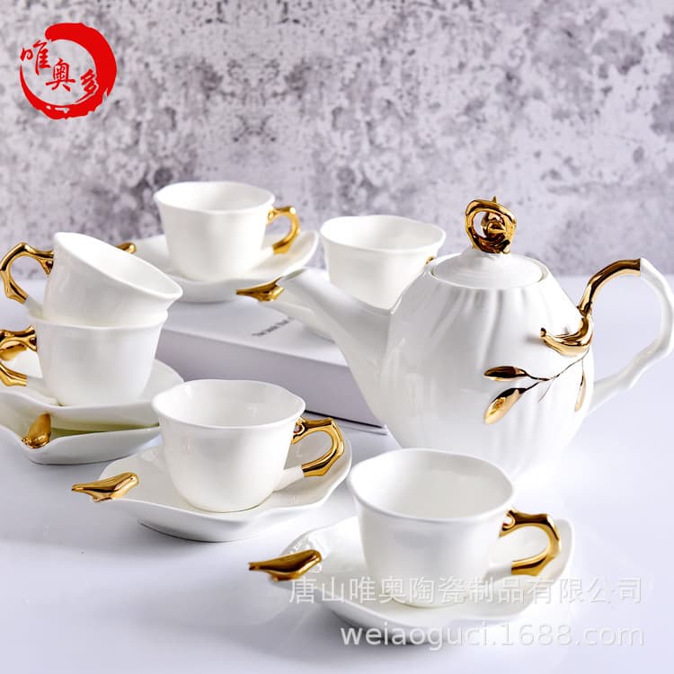 Ceramic creative afternoon tea home Phnom rim coffee cup, saucer, pot, tableware gift plus logo bone china cup and saucer set