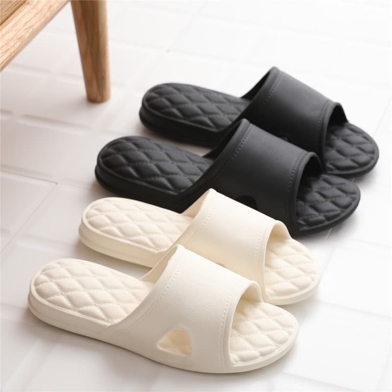 Step-in-Feces" Sensation EVA Sandals for Men and Women, Spring/Summer Home Soft Sole Indoor Shower Sandals for Outdoor Use