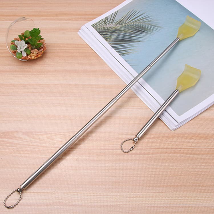 Four-section retractable tickler for elderly people to scratch and massage, stainless steel back scratcher, scratching rake, tickle scratcher