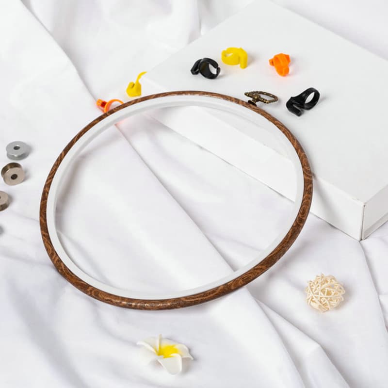 Creative Retro Multi-Specification Imitation Wood Embroidery Hoop Wholesale, Embroidery Handmade Cross-Stitch Auxiliary Tool, Factory Stock