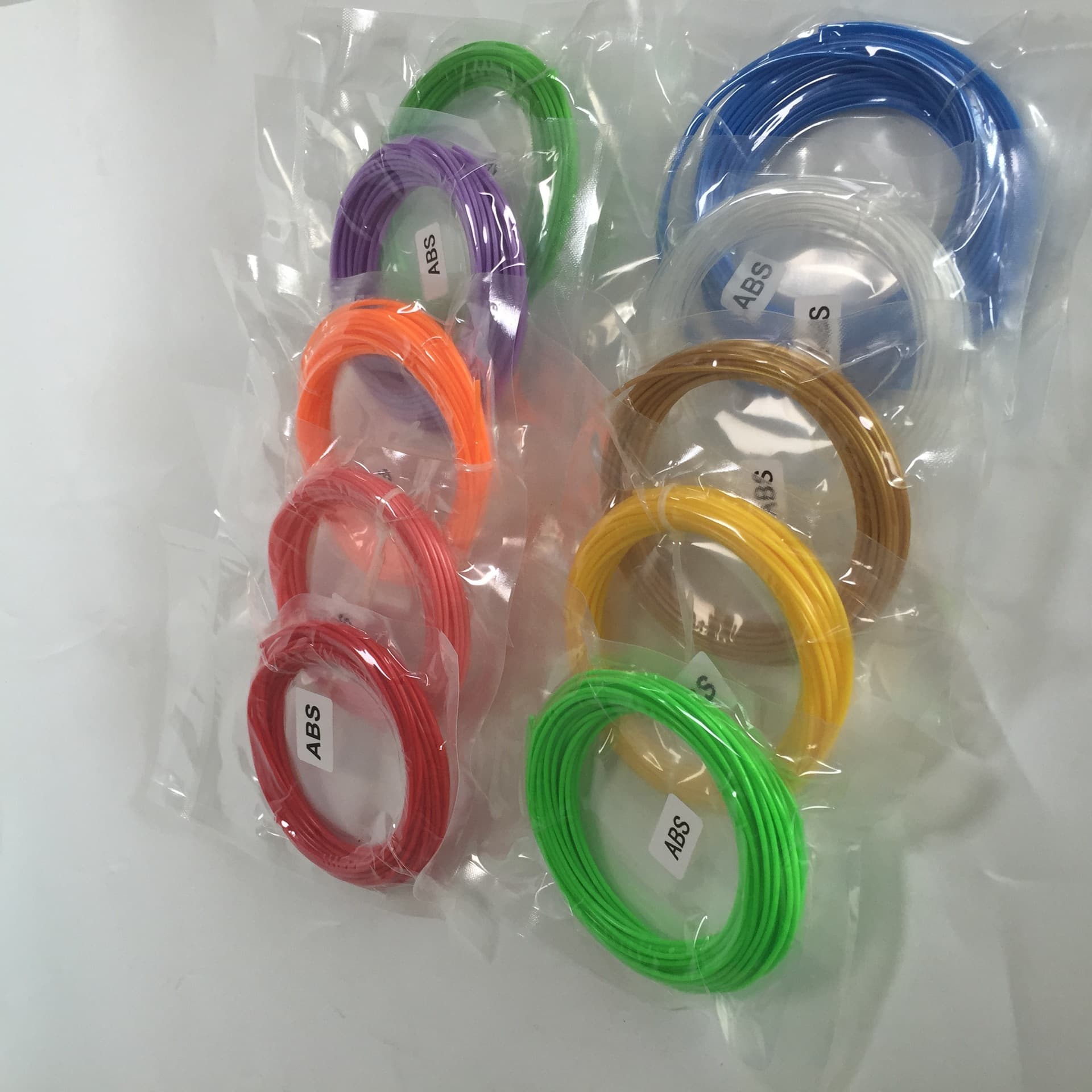 Factory direct sales of 3D printing consumables, including 3D printing pen consumables, PLA/ABS/low-temperature PCL filaments, and 1.75mm wire.