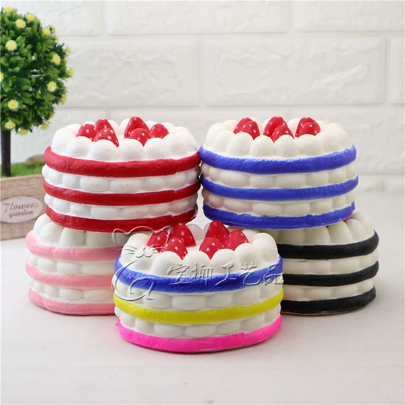 Cross-Border Hot Selling Squishy Round Strawberry Cake Slow Rebound PU Toy Educational Squeeze Toy Simulation Food Play