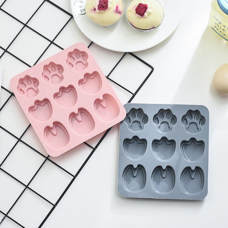 In Stock: 9-Piece Paw-Shaped Silicone Cake Baking Mold, Handmade Soap Chocolate Mold, Ice Tray Tool