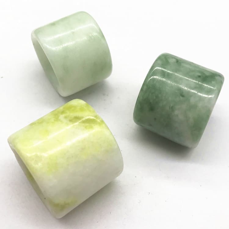 Jade finger wholesale floating flower green Guizhou jade ring Lantian Jade finger men's big ring gift