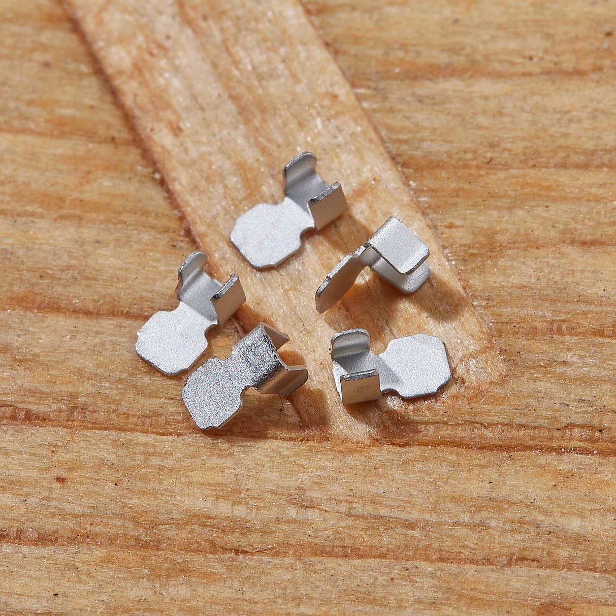 RF cable clamp, IPEX coaxial cable antenna, UFL feeder connection cable snap-on, RF cable antenna bracket