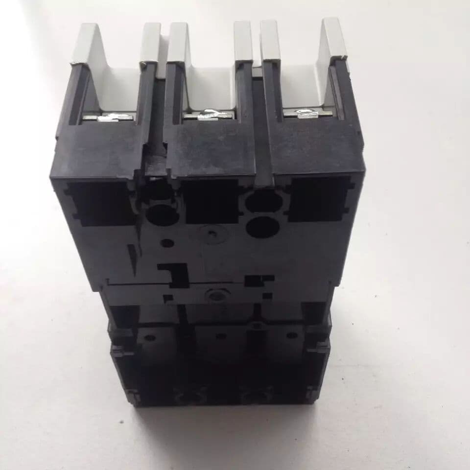 Main NF63-CW Molded Case Circuit Breaker 3P Air Switch 20A 32A 40A 50A 63A NF63-SW