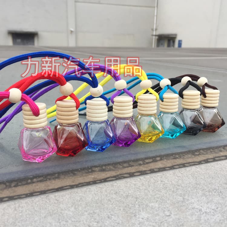 Five-Line Cap, 9-Color Crystal Diamond 8ml Rhombus-Shaped Perfume Bottle, Empty Bottle, Car Pendant, Octagonal Diamond-Shaped High Transparency
