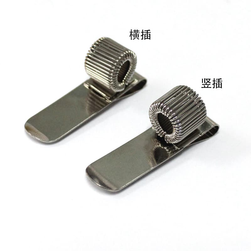 Spring-loaded pen clip manufacturer wholesales portable metal pen clips, manganese steel pen holders, foreign trade notebook and journal pen clips.