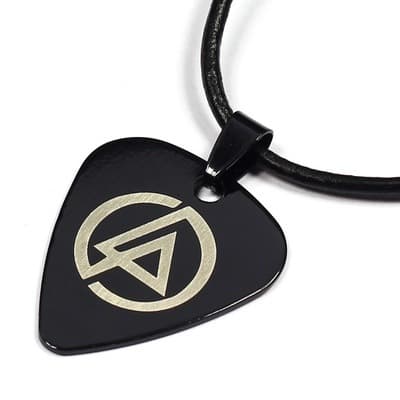 DIY Engraved Titanium Steel Heart Guitar Pick Pendant Necklace Music Jewelry